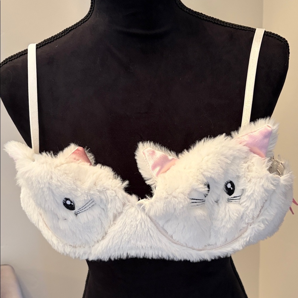 Kawaii Dolls Kill Cute Furry Fun Cat Kitty Ears Bra